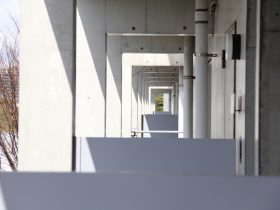 07_sunriverhouse_gly_approach_2